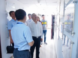 濱海新區(qū)常務(wù)副區(qū)長賈堤一行蒞臨同陽科技調(diào)研指導
